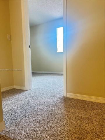 3677 San Simeon Circle, Weston, FL 33331