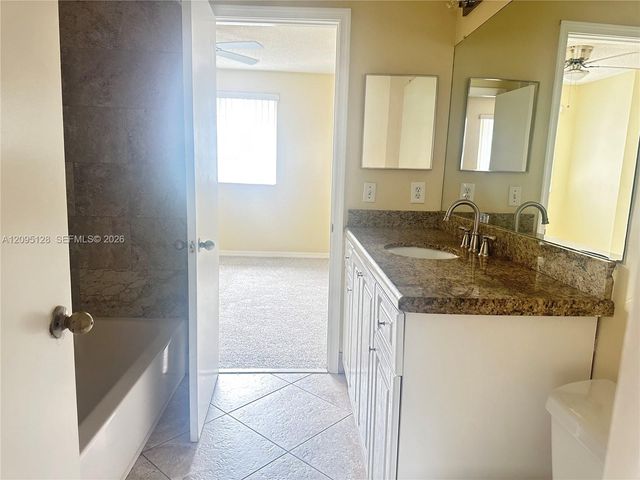 3677 San Simeon Circle, Weston, FL 33331