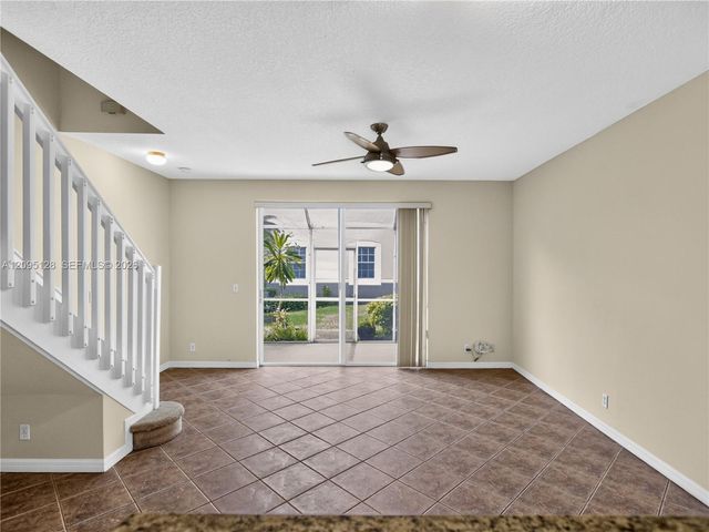 3677 San Simeon Circle, Weston, FL 33331