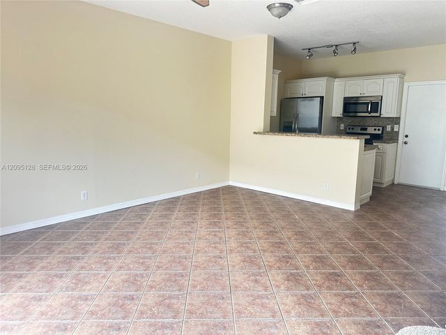 3677 San Simeon Circle, Weston, FL 33331