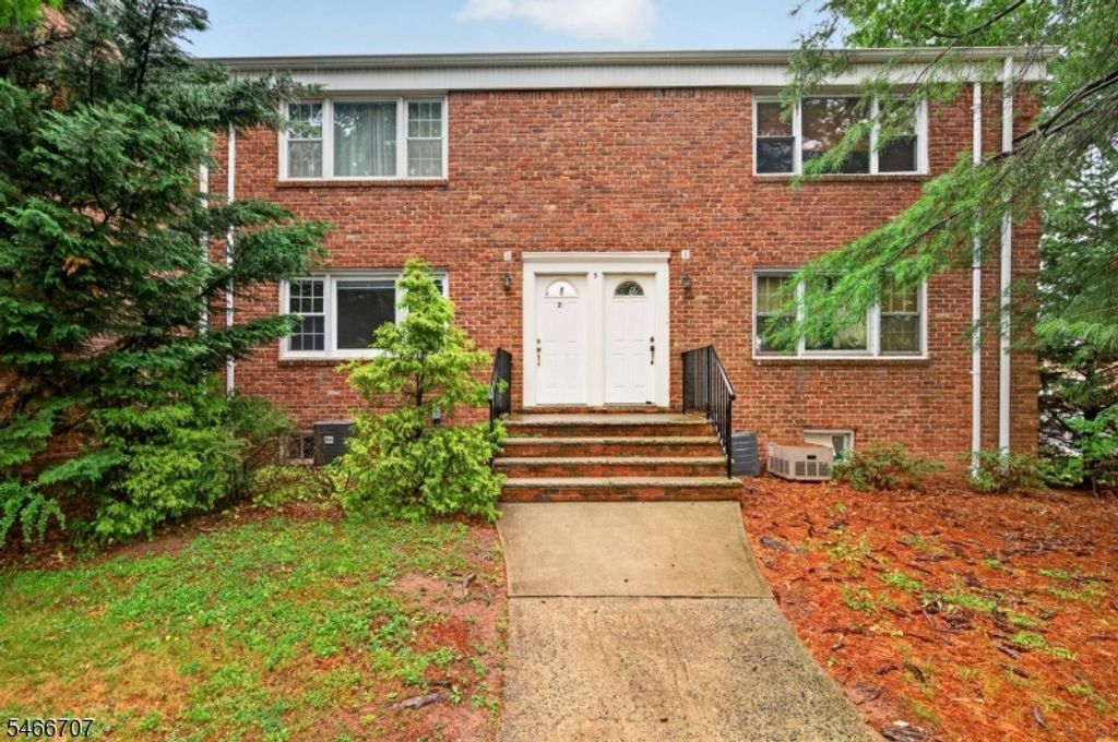 5 Stanford Dr, Bridgewater Twp., NJ 08807 — exterior