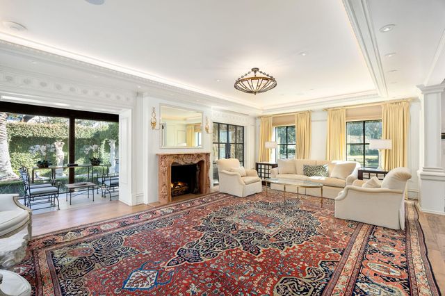 1604 North Boulevard, Houston, TX 77006