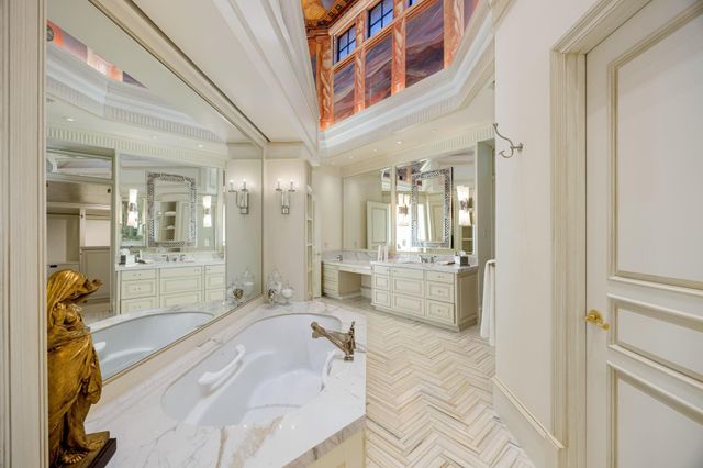 1604 North Boulevard, Houston, TX 77006