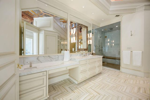 1604 North Boulevard, Houston, TX 77006