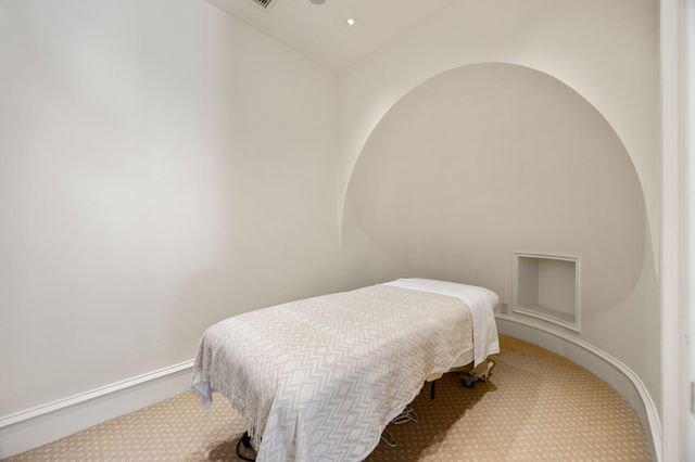 1604 North Boulevard, Houston, TX 77006