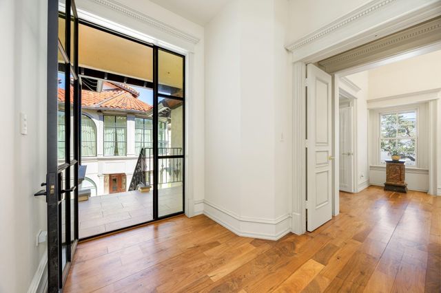 1604 North Boulevard, Houston, TX 77006