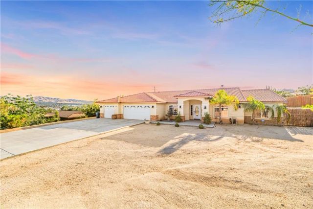 6366 Murrieta, Yucca Valley, CA 92284