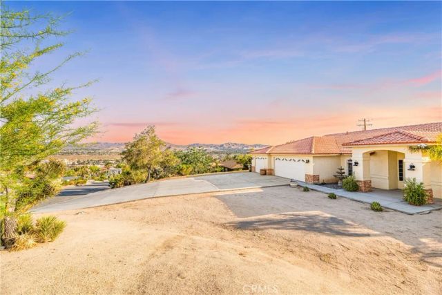 6366 Murrieta, Yucca Valley, CA 92284