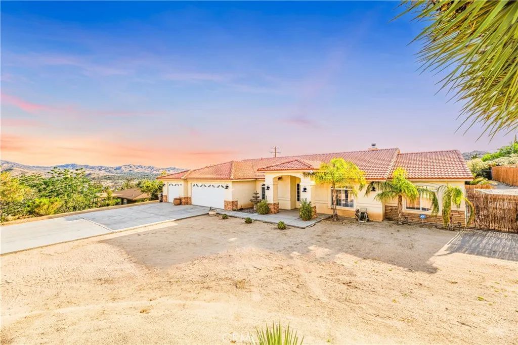 6366 Murrieta, Yucca Valley, CA 92284