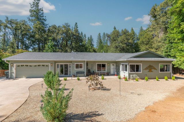 13610 Tony Ct, Pine Grove, CA 95665