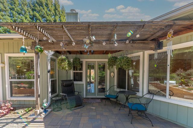13610 Tony Ct, Pine Grove, CA 95665
