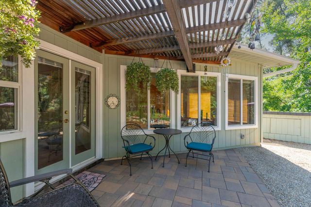 13610 Tony Ct, Pine Grove, CA 95665