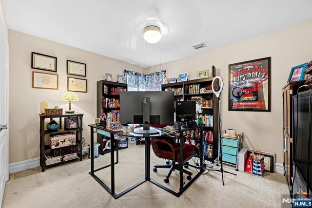 70 Farmingdale Road, Wayne, NJ 07470