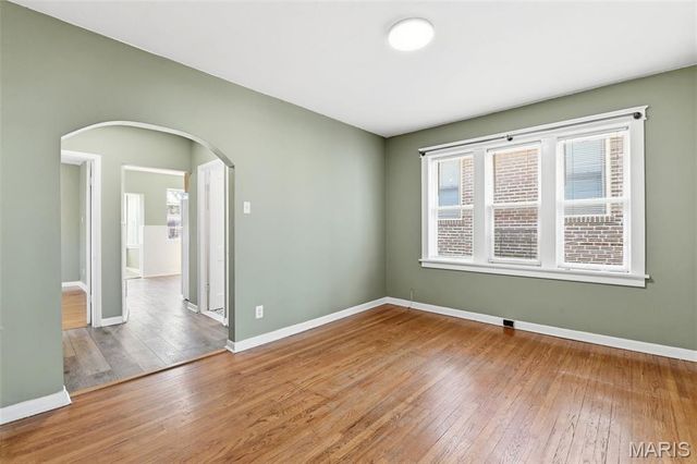 5042 Tholozan Avenue 5042 & 5042A, St Louis, MO 63109
