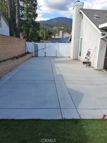 2795 W Meyers, San Bernardino, CA 92407