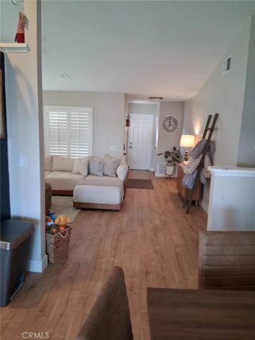 2795 W Meyers, San Bernardino, CA 92407