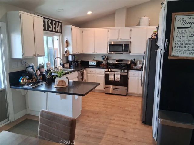 2795 W Meyers, San Bernardino, CA 92407