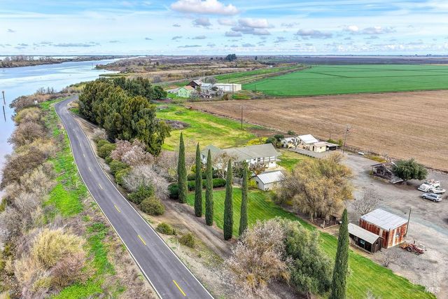 3834 State Highway 84, Walnut Grove, CA 95690