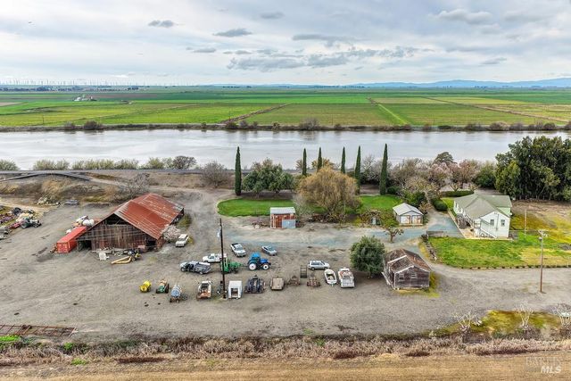 3834 State Highway 84, Walnut Grove, CA 95690