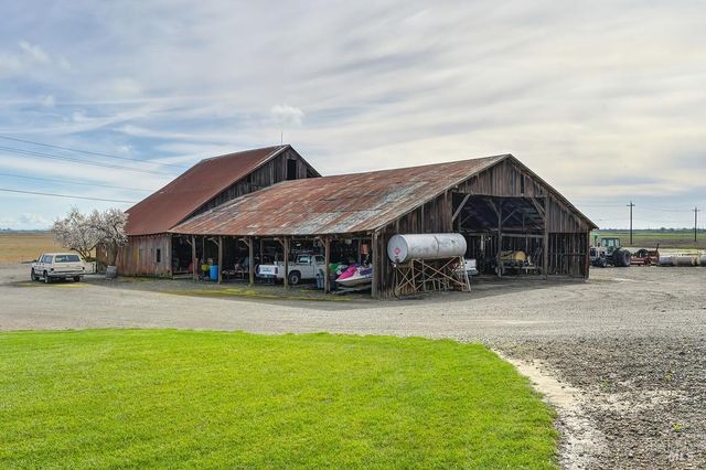 3834 State Highway 84, Walnut Grove, CA 95690