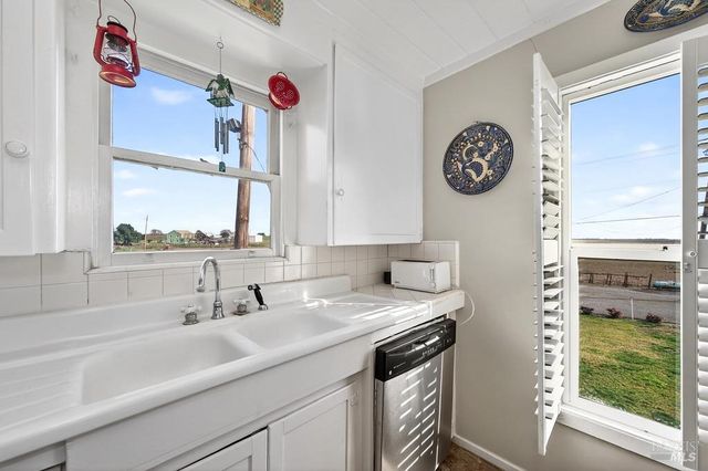 3834 State Highway 84, Walnut Grove, CA 95690