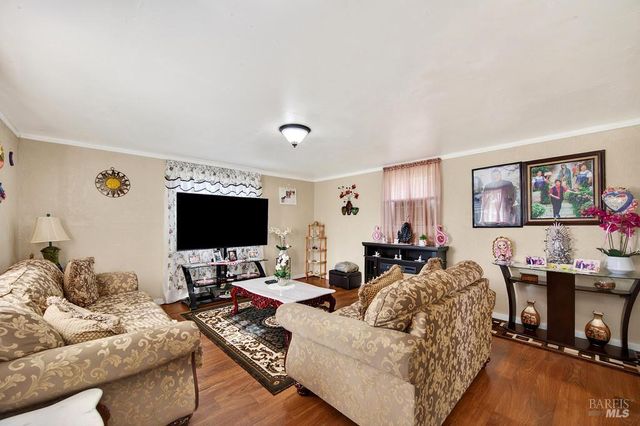 3834 State Highway 84, Walnut Grove, CA 95690