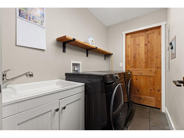 14 Deer Rd, Idaho Springs, CO 80452