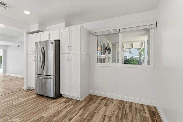 9754 Yolanda Avenue, Northridge, CA 91324