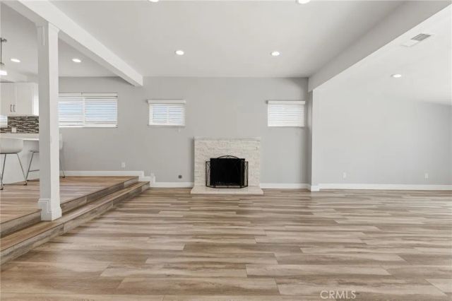 9754 Yolanda Avenue, Northridge, CA 91324