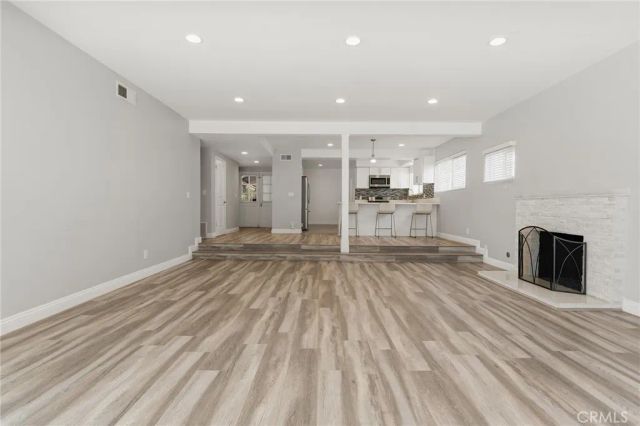 9754 Yolanda Avenue, Northridge, CA 91324