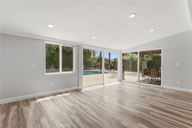 9754 Yolanda Avenue, Northridge, CA 91324