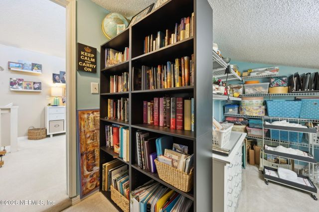 21 FOX VALLEY Drive, Orange Park, FL 32073