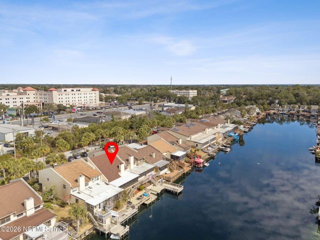 21 FOX VALLEY Drive, Orange Park, FL 32073