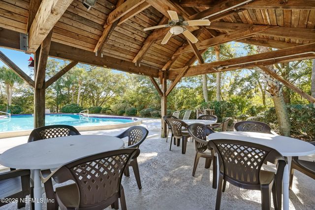 21 FOX VALLEY Drive, Orange Park, FL 32073