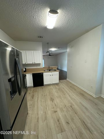 271 LEESE Drive, St. Johns, FL 32259