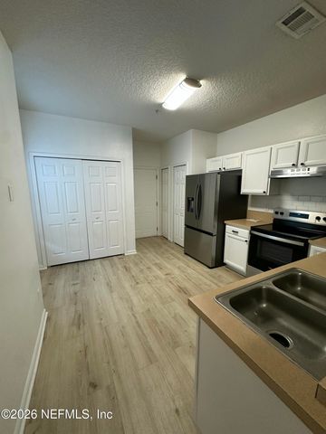271 LEESE Drive, St. Johns, FL 32259