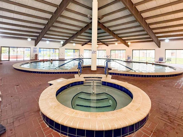 2780 N Pine Island Road 211, Sunrise, FL 33322