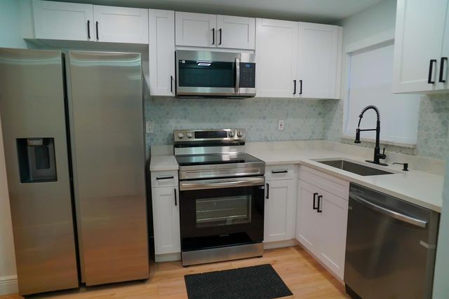 2780 N Pine Island Road 211, Sunrise, FL 33322
