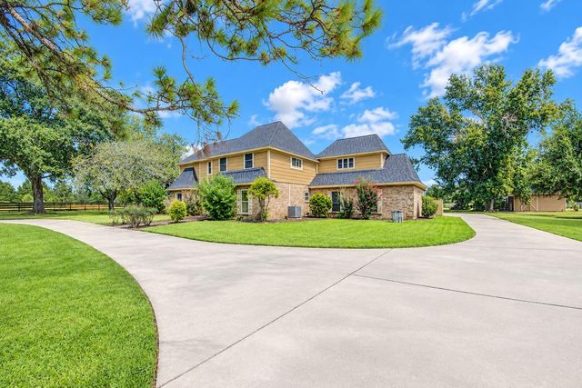 4810 Hunterwood Circle, Richmond, TX 77406