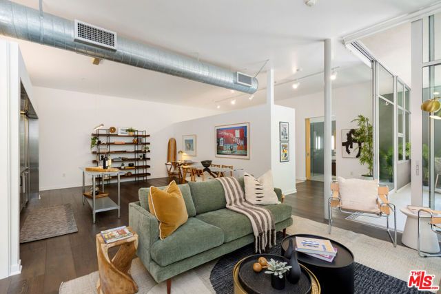 4080 Glencoe Avenue 104, Marina Del Rey, CA 90292