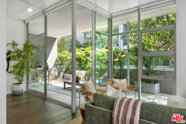 4080 Glencoe Avenue 104, Marina Del Rey, CA 90292