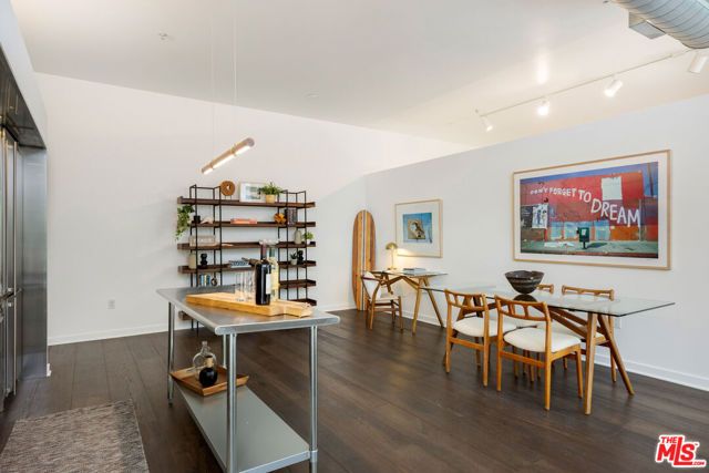 4080 Glencoe Avenue 104, Marina Del Rey, CA 90292