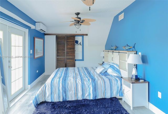 141 Ocean Dr, Tavernier, FL 33070