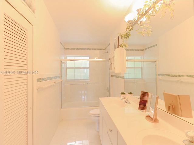 141 Ocean Dr, Tavernier, FL 33070