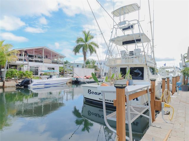 141 Ocean Dr, Tavernier, FL 33070