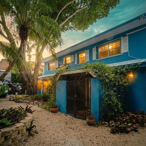 141 Ocean Dr, Tavernier, FL 33070