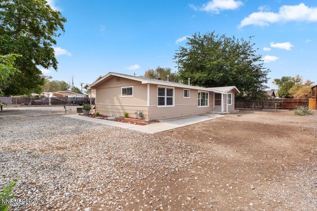270 Elm Street, Fernley, NV 89408