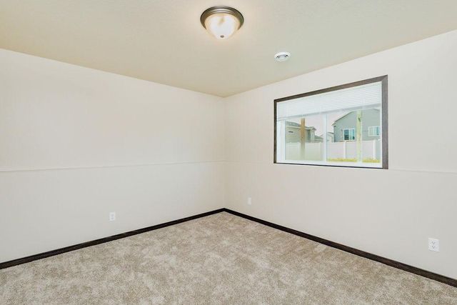 3062 39th Avenue S, Moorhead, MN 56560