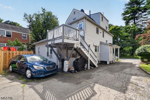 35 Lakeview Pl, Verona Twp., NJ 07044