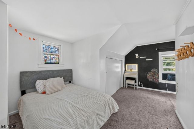 35 Lakeview Pl, Verona Twp., NJ 07044